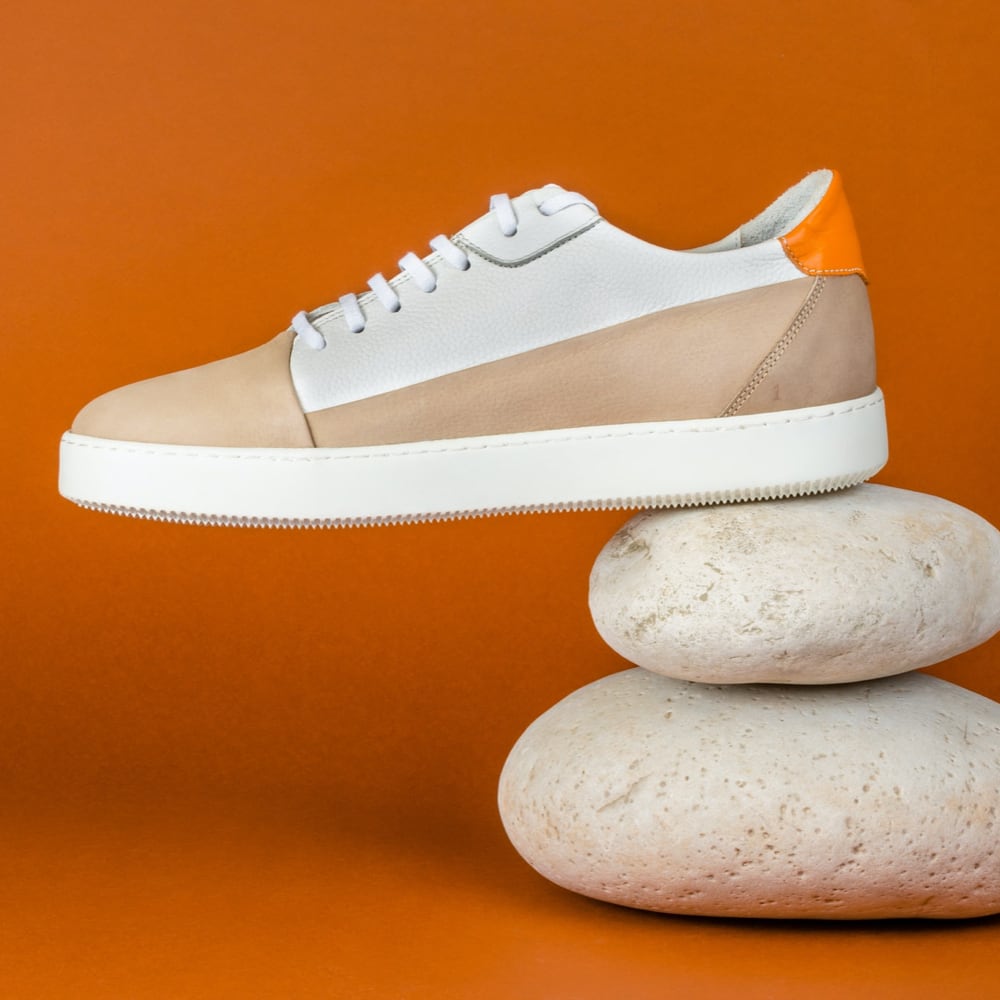 main product image 4